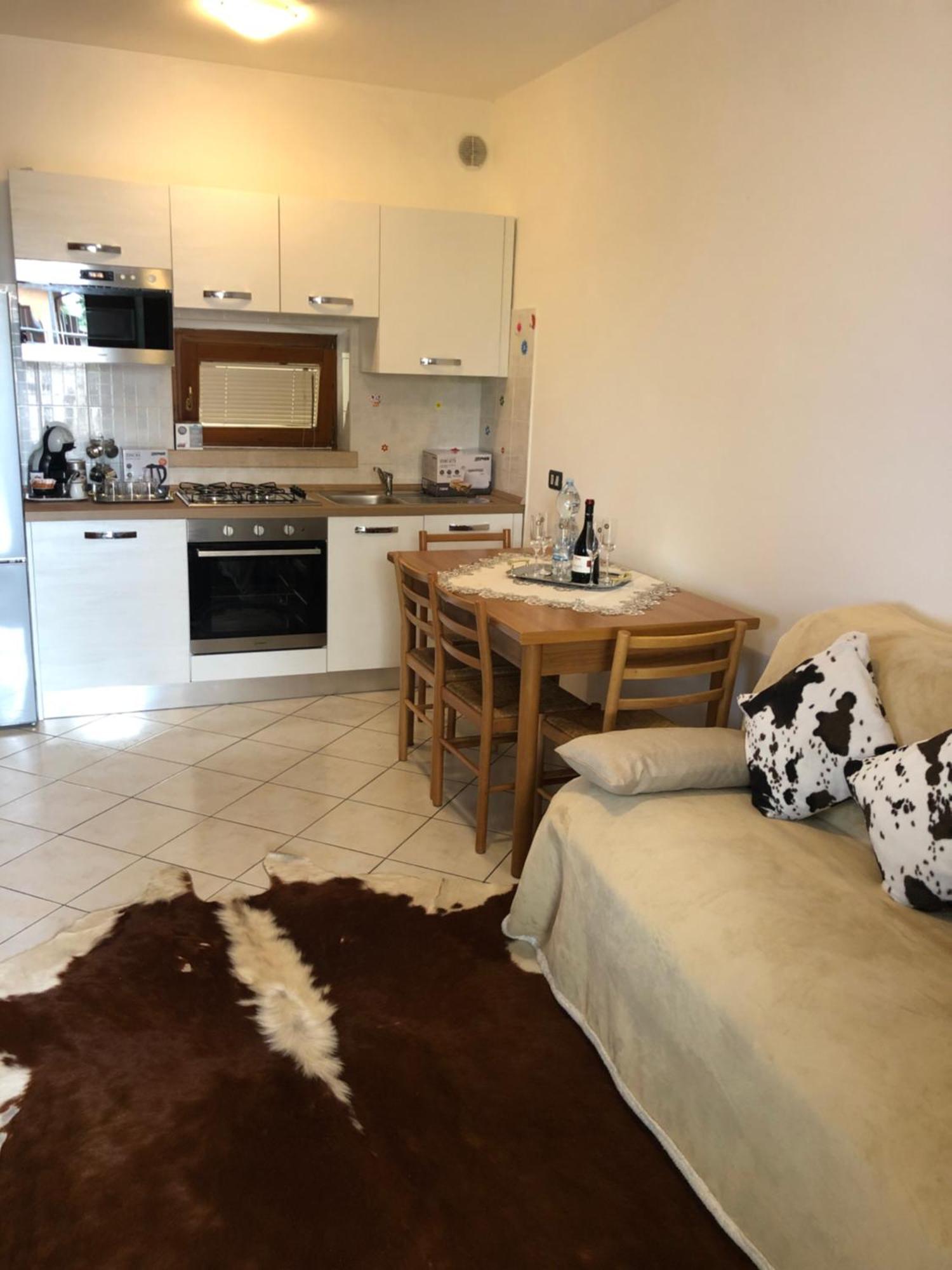 דירות דסנזאנו דל גארדה Casa Lorenzo מראה חיצוני תמונה
