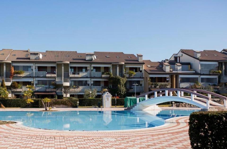 דירות דסנזאנו דל גארדה Casa Lorenzo מראה חיצוני תמונה