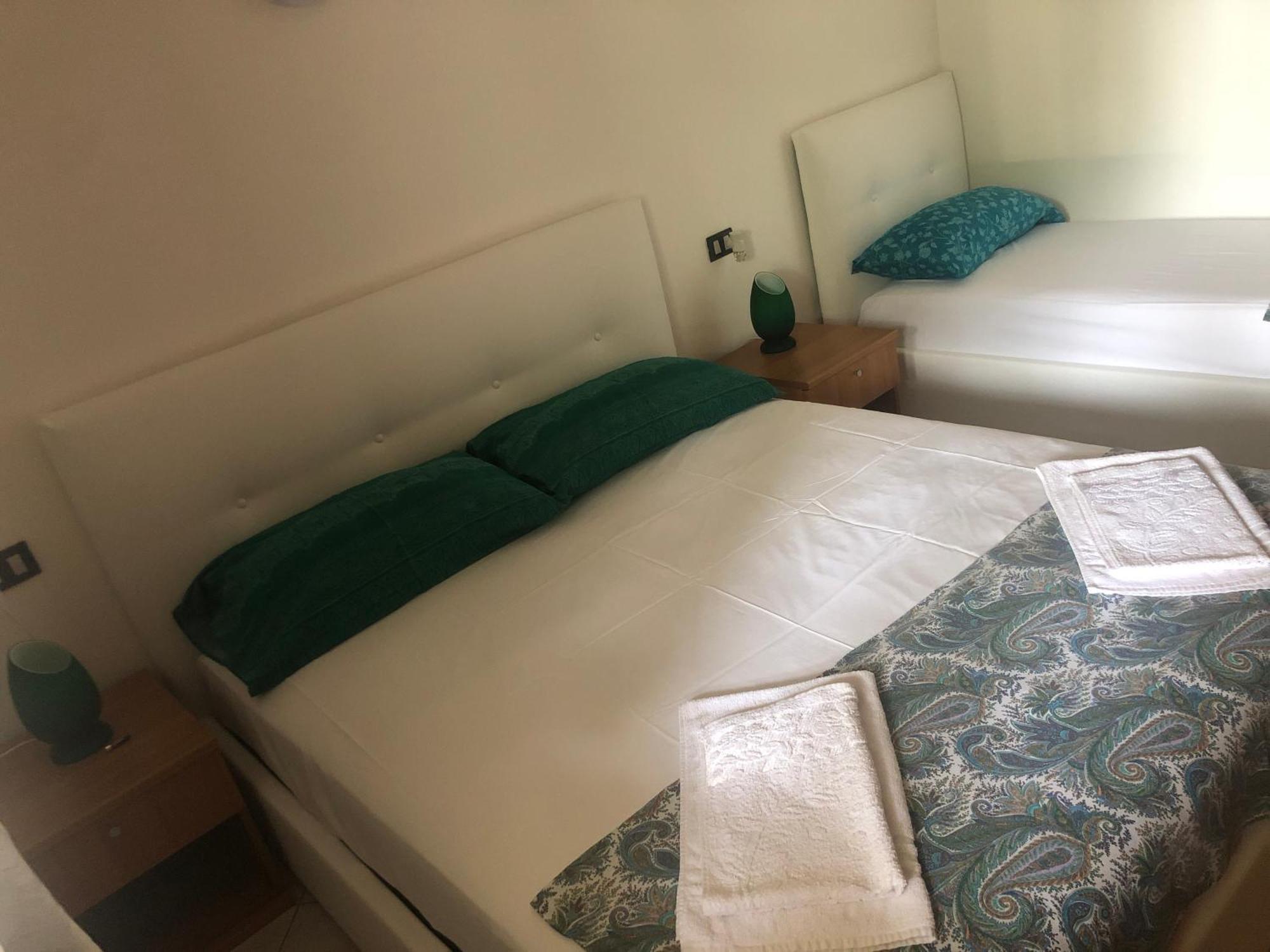 דירות דסנזאנו דל גארדה Casa Lorenzo מראה חיצוני תמונה